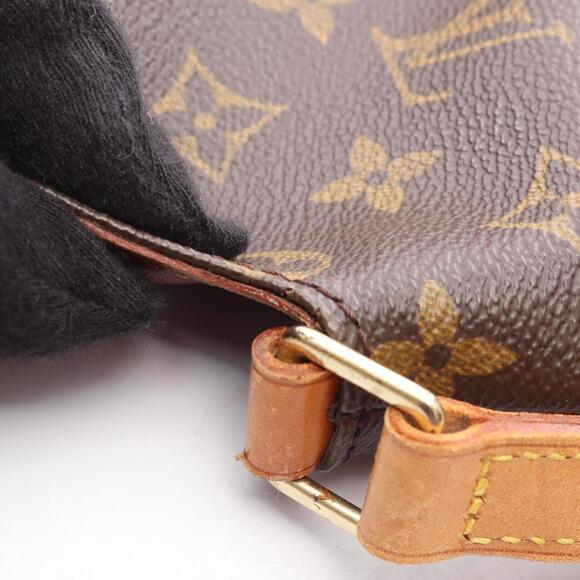 LOUIS VUITTON Brown Monogram Leather Shoulder Bag - Picture 7 of 15